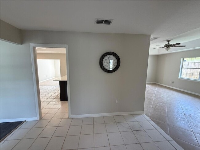 Building Photo - 641 Brookside Rd