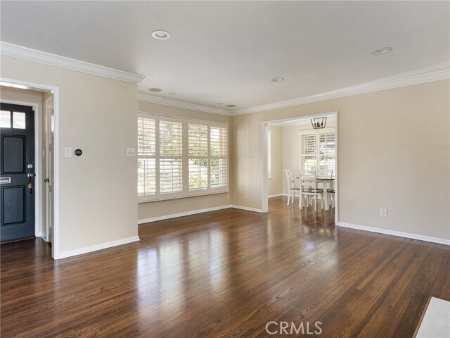 Building Photo - 3220 Palos Verdes Dr N