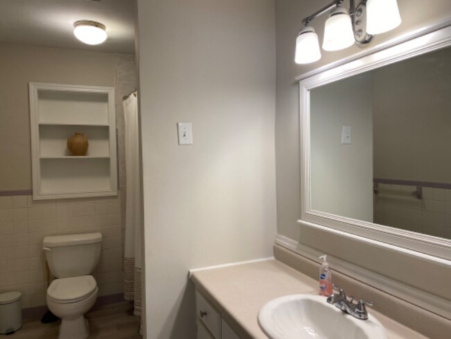 Building Photo - 13826 Antigua Dr