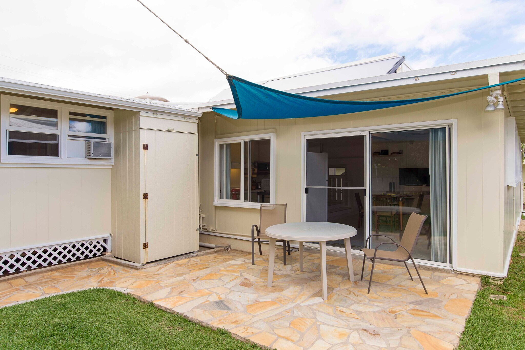 Building Photo - 1153 Kina St