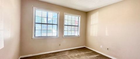 Building Photo - 2361 Sugartree Ct
