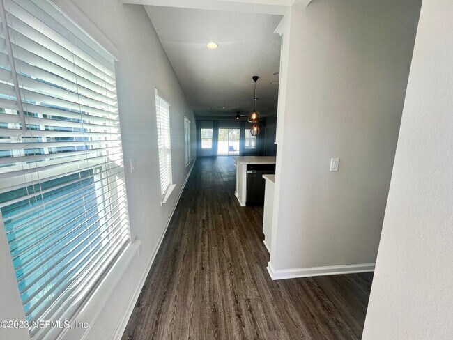Building Photo - 2117 Hawkeye Pl