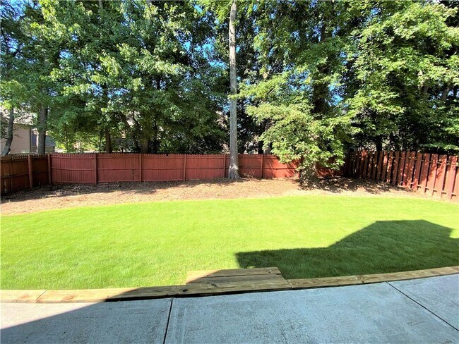 Building Photo - 4890 Weathervane Dr