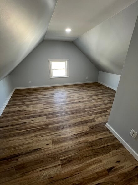 bedroom 2 - 86 Hampshire St