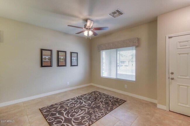 Building Photo - 3693 E Remington Dr