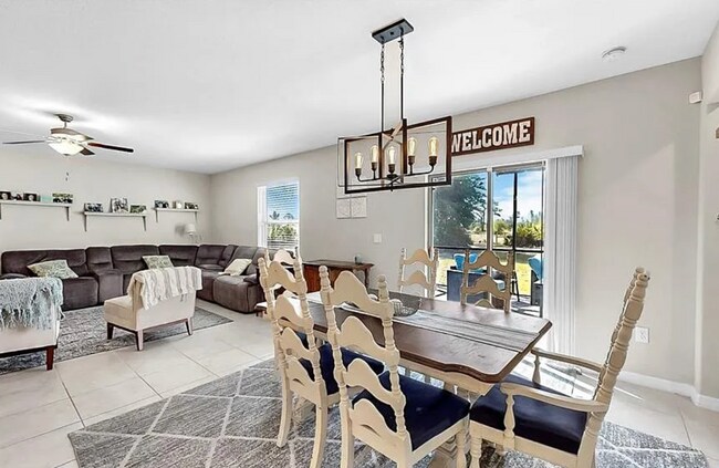 Building Photo - 12841 Wildflower Meadow Dr