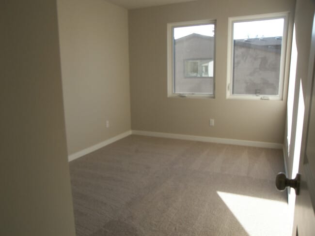 Building Photo - 729 112th St SW