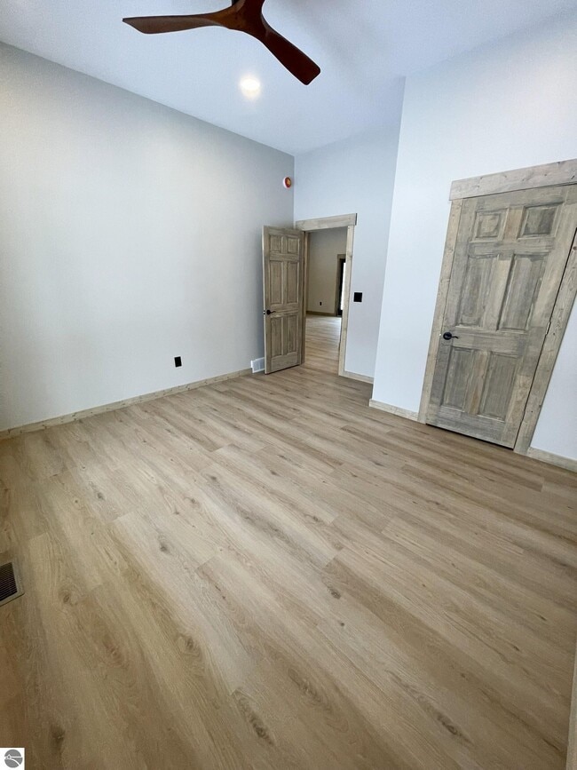 Building Photo - 9000 Kalkaska St