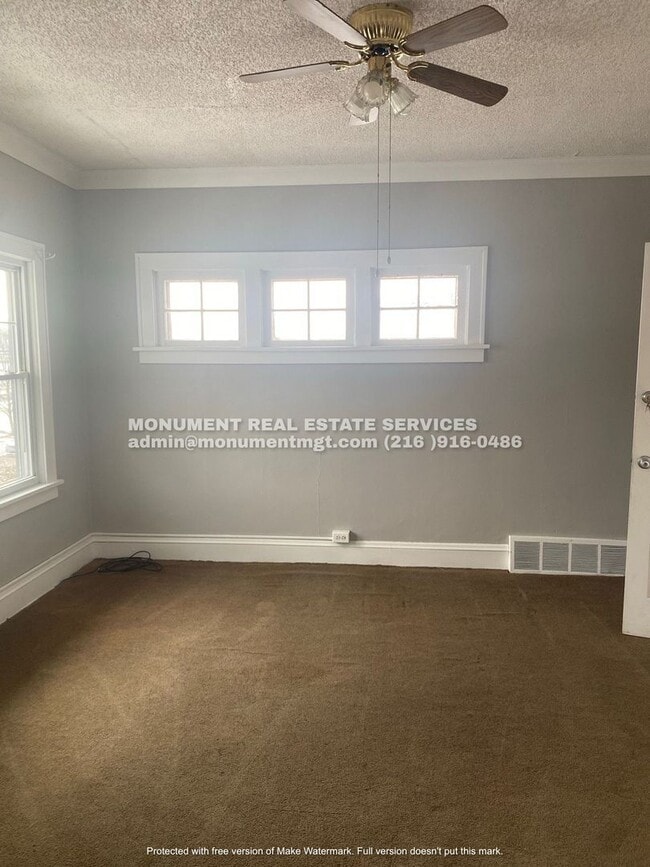 Building Photo - 3618 Menlo Road