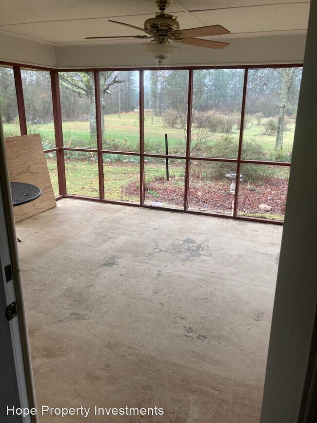 Building Photo - 3 br, 2 bath House - 7745 Forrest Rd