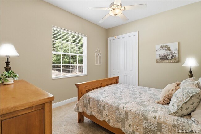 Building Photo - 3759 N Boxelder Way