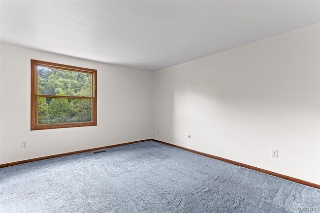 Building Photo - 3312 Palm Aire Ct