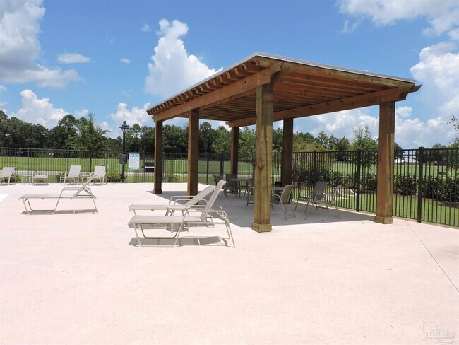 Building Photo - 5851 Sargassum Ln