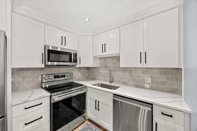 Building Photo - 20224 S Frankfort Square Rd