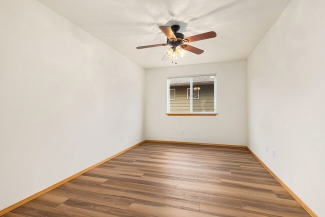 Building Photo - Well Maintained Bothell 4 Bedroom 2.5 Bath Home - Fantastic School District
