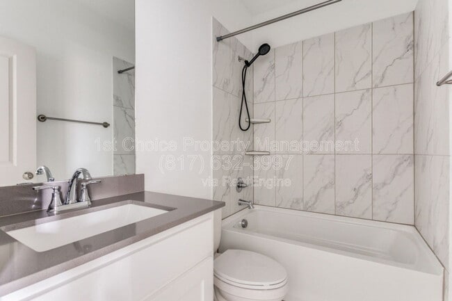 Building Photo - 6481 Iron Horse Blvd