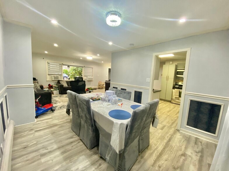 Building Photo - 107 Baker Hill Rd