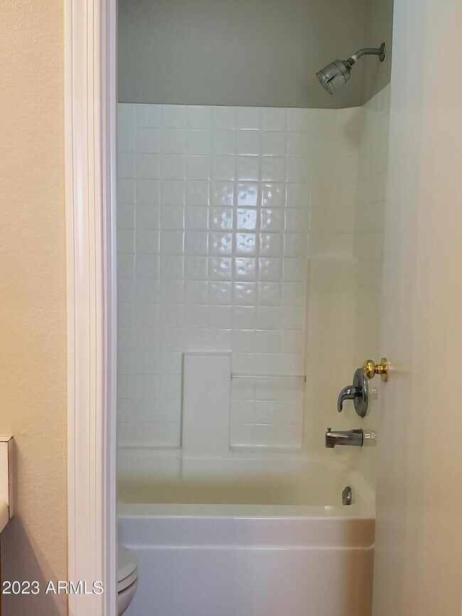 Building Photo - 15021 W Ventura St