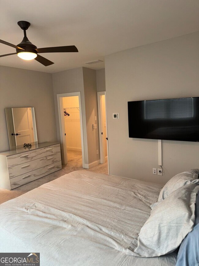 Building Photo - 1971 Drew Dr