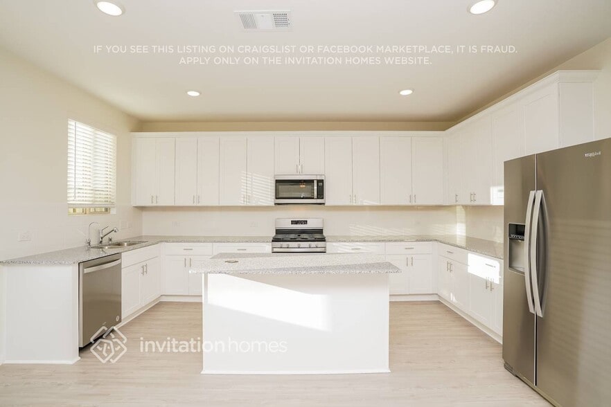 Building Photo - 13442 Maltessa Dr