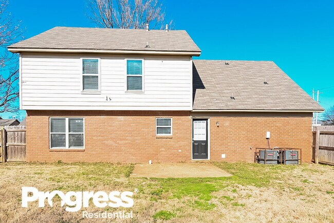 Building Photo - 6689 Boylston Dr