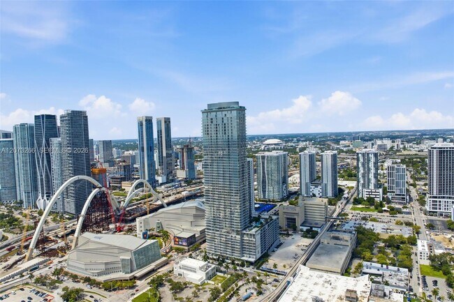 Building Photo - 1400 Biscayne Blvd