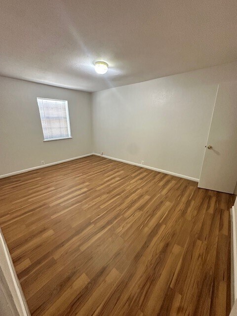 Building Photo - 4252 Belle Park Dr