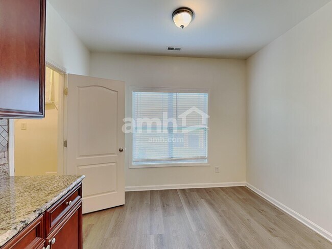 Building Photo - 3204 Neuse Crossing Dr