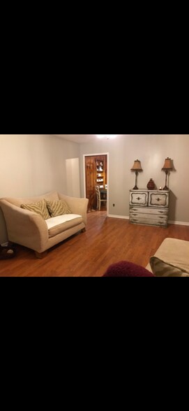 Building Photo - 315 Copeland Dr