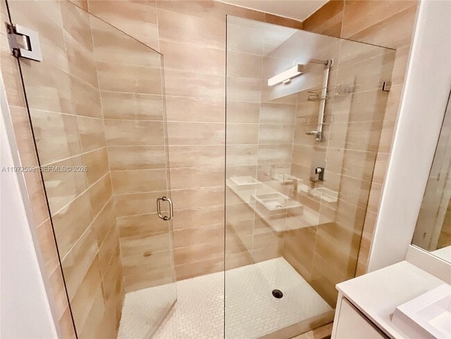 Building Photo - 1600 SW 1st Ave