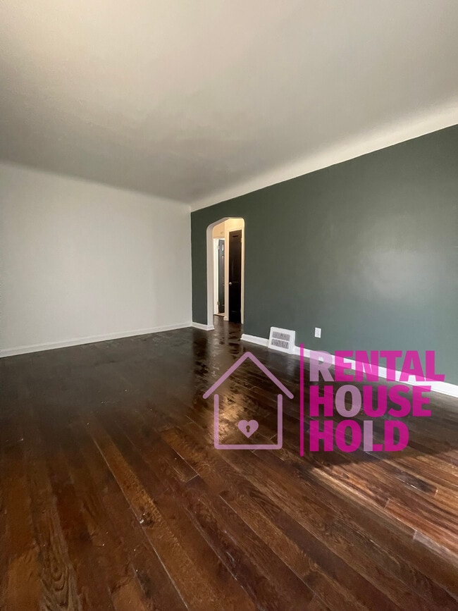 Building Photo - 12511 Whitehill St