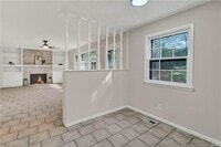 Building Photo - 2701 Lake Club Dr