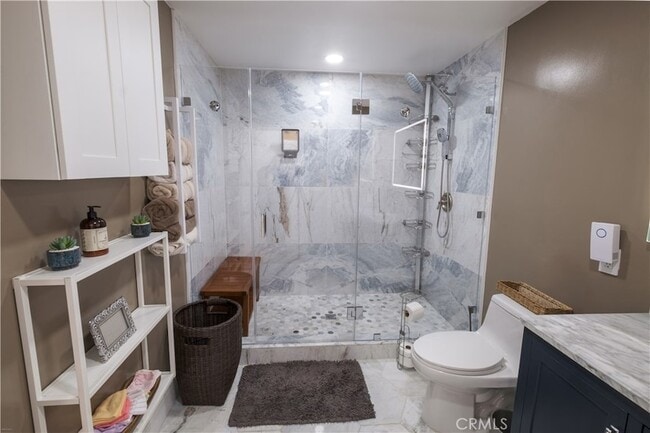 Building Photo - 9109 La Alba Dr