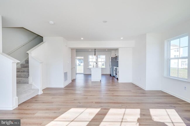 Building Photo - 115 Tuxford Rd