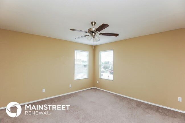 Building Photo - 1700 Village Park Trail