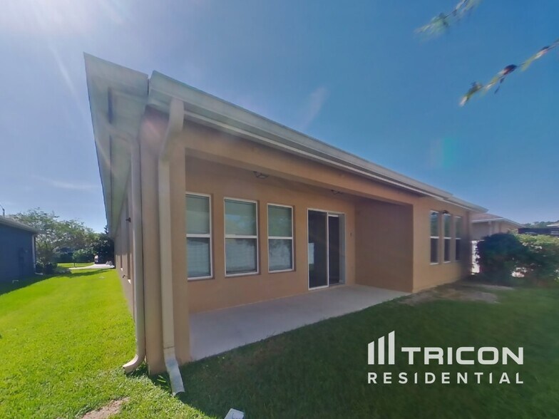 Building Photo - 32531 Harmony Oaks Dr