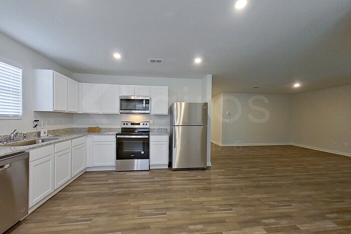 Building Photo - 401 Bohannon Dr.