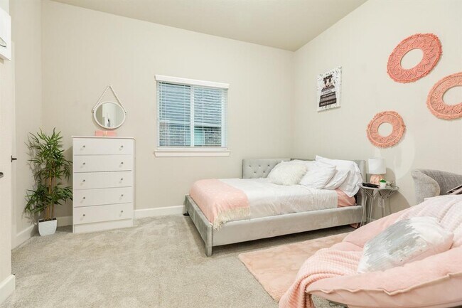 Building Photo - 9806 Starry Night Ln