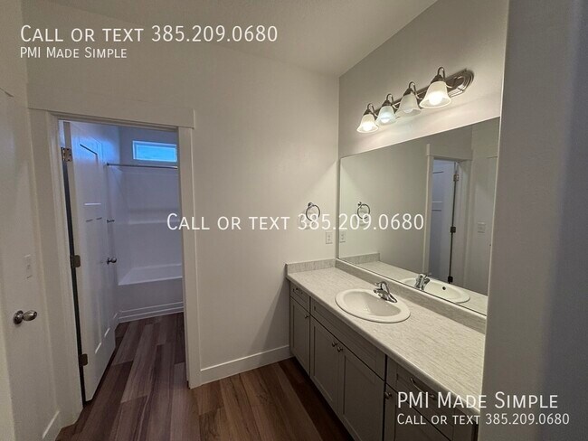 Building Photo - 1985 N 3330 W