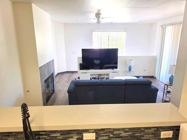 Building Photo - FULLY FURNISHED * 1BED/1BATH CONDO WITH 1 CAR GARAGE IN SOUTHWEST LAS VEGAS