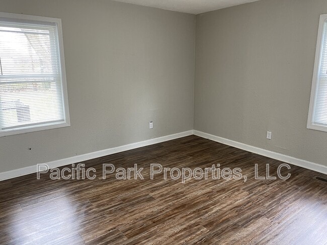 Building Photo - 8209 Gilmore Rd