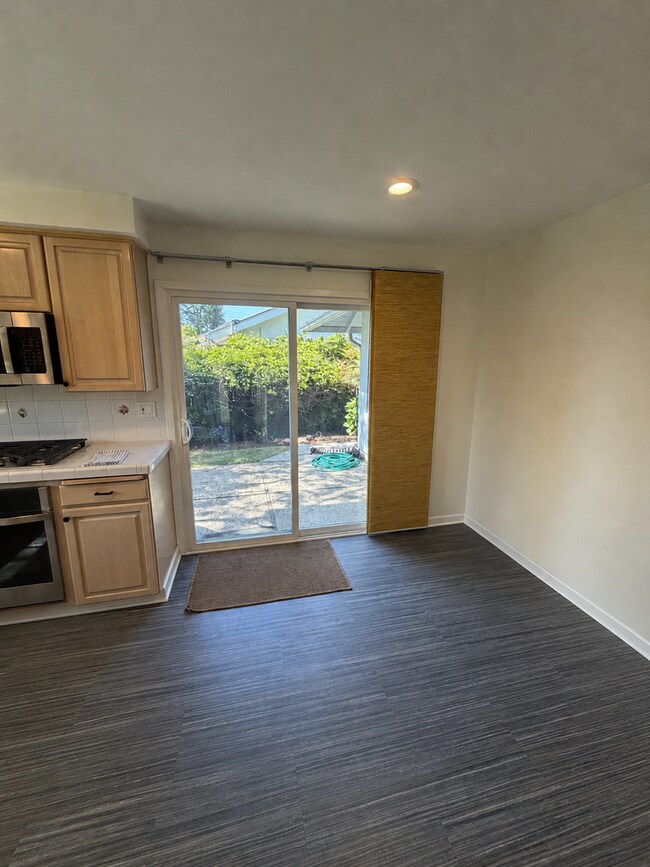 Building Photo - Beautifully Updated 4BD Goleta Home on Quiet Cul-de-Sac
