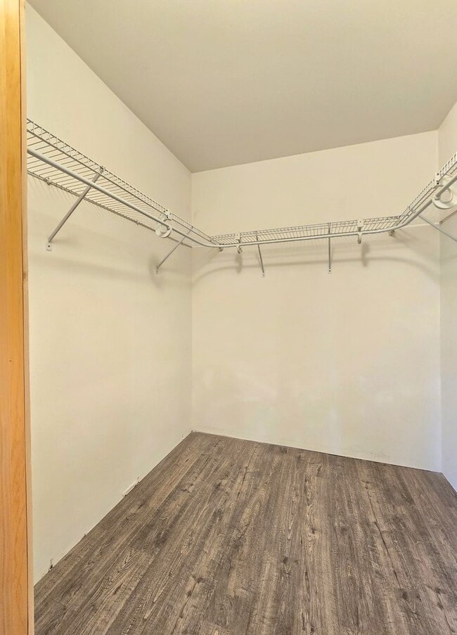 Building Photo - 3 Bedroom Home in Marysville Now Available!