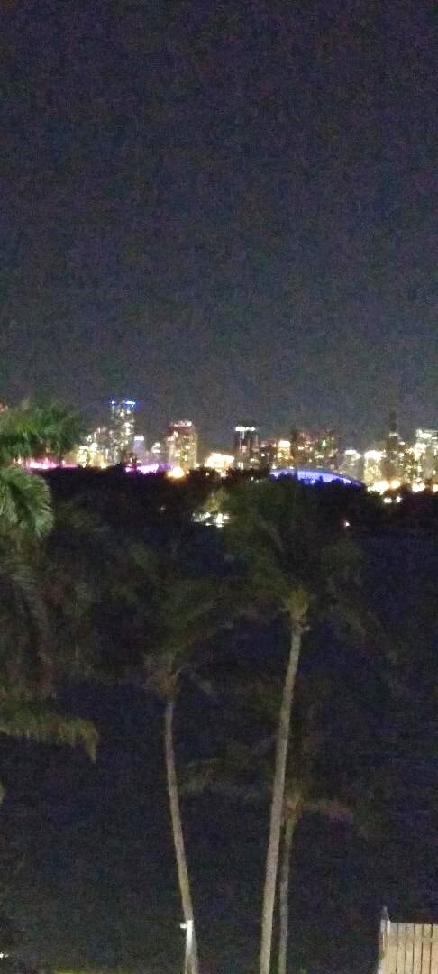 Building Photo - 800 West Ave