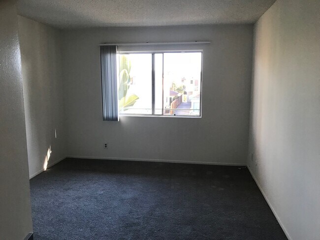 Building Photo - woo107