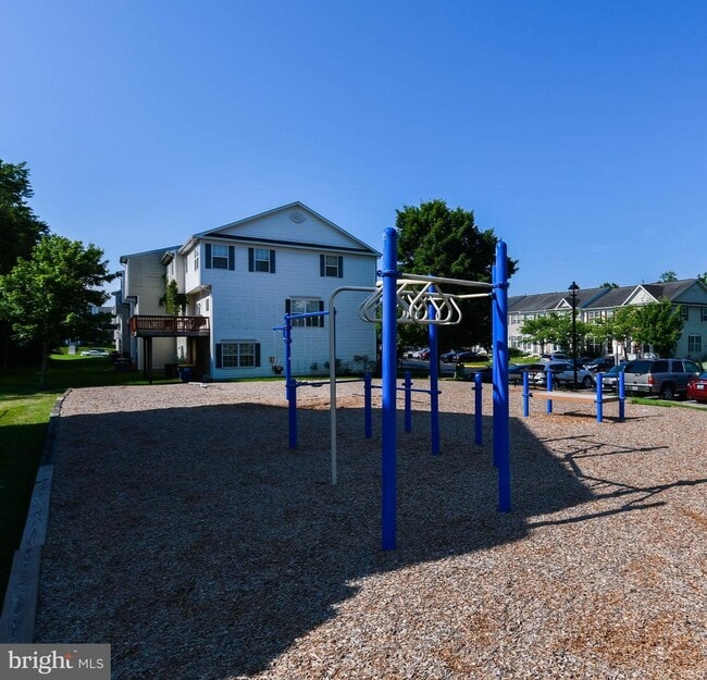 Building Photo - 2713 Yancey Ln
