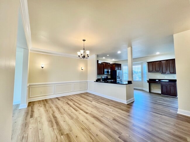 Building Photo - 229 Whitley
