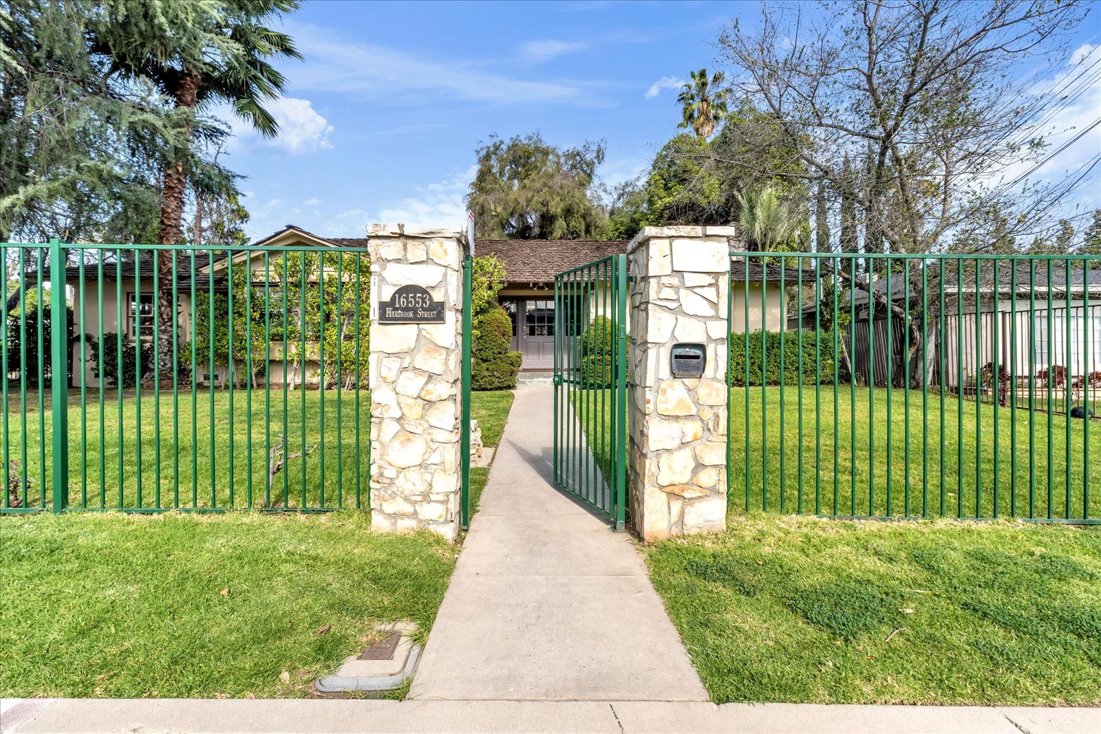 Building Photo - 16553 Hartsook St