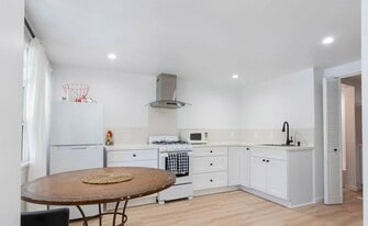 Building Photo - 823 Glendale Blvd