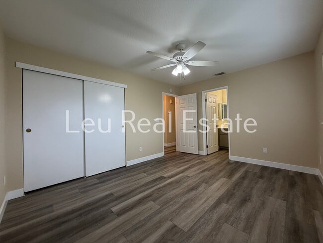 Building Photo - 7628 N Colony Wy